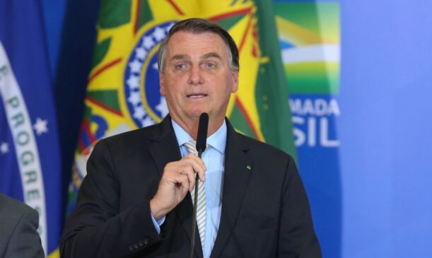 O presidente da República editou na noite desta segunda um decreto e uma medida provisória