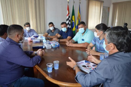 Na manhã de sexta-feira, a prefeitura anunciou a chegada de mais uma empresa na cidade