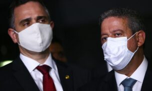Em ofício enviado a Pazuello, Lira e Pacheco fizeram quatro perguntas ao ministro