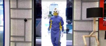 Carla Diaz retornou a casa do 'BBB 21' vestida de Dummy