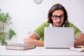 EAD representa 35% de todas as matriculas da Educa&ccedil;&atilde;o Superior