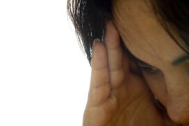 Segundo o estudo, o Brasil é o país que mais tem casos de ansiedade (63%) e depressão (59%)