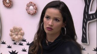 Juliette durante conversa com Gil