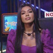 "Não tô bem". Pocah, ao declarar aos fãs no Twitter que pretende dar uma pausa na interação diária na rede social, sem entrar em detalhes.
