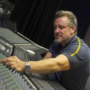 Rick Bonadio foi detonado nas redes sociais ap&oacute;s cr&iacute;ticas ao Funk
