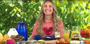 Carla Diaz participa do 'Mais Você'