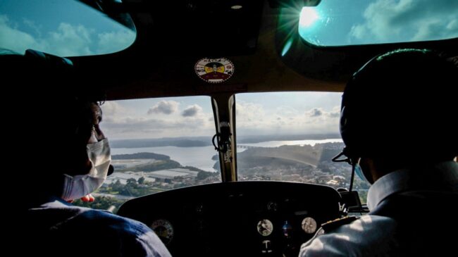 Helicóptero usado pela GCM de São Bernardo do Campo para evitar aglomerações em áreas de difícil acesso do município