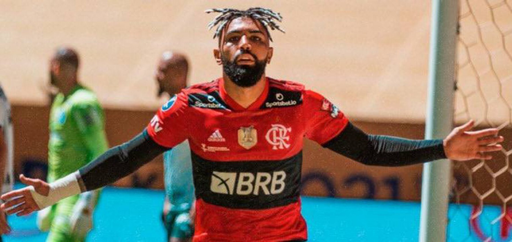 Gabigol fez o primeiro gol do Flamengo na decisão em Brasília.