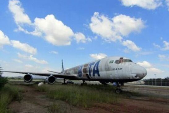 Sucata de avião a jato é o destaque do leilão da GRUAirport