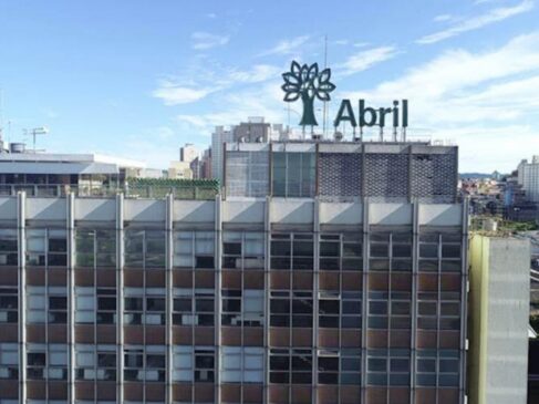 Prédio, construído em 1964, possui nove andares e 55.414 m²