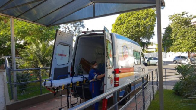 Ambulância do Resgate Municipal de Porto Feliz; veículo presta atendimento de urgência na cidade
