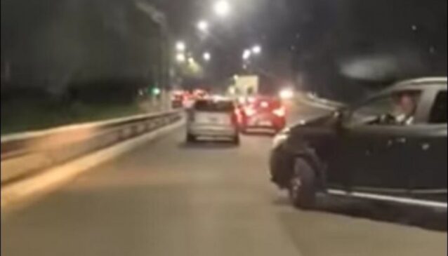 Motoristas tentam fugir de arrastão na Avenida Politécnica