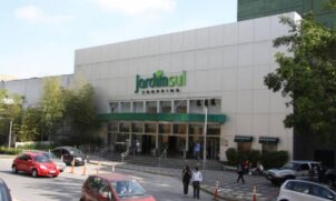 Os shopping centers devem poder voltar a funcionar com a capacidade limitada a até 40%