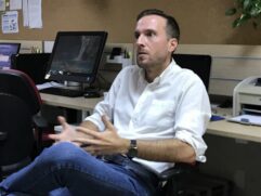 Deputado Vinicius Poit, durante entrevista na redação da Gazeta (arquivo)