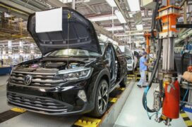 Produção de veículos na fábrica da Volkswagen em São Bernardo do Campo