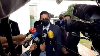 Pazuello entende que 'cometeu um erro', diz Mourão sobre ida do ex-ministro a ato com Bolsonaro