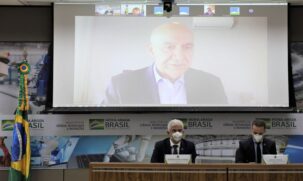 Marcos Pontes afirma que ministério apoia estudo de 15 vacinas