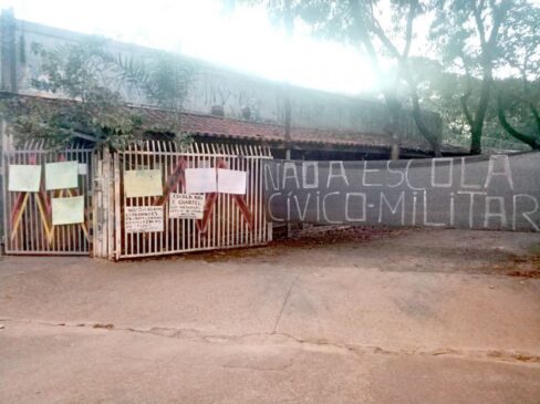 Justiça determinou a suspensão definitivamente da implantação do programa de educação cívico-militar na escola Matheus Maylaski