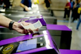 Em abril deste ano, as bilheterias de 16 estações de São Paulo começaram a vender somente os bilhetes digitais com QR Code