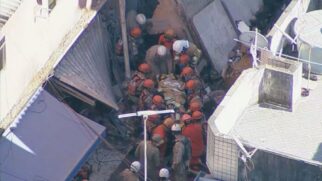 Após desabamento, Bombeiros resgatam criança sem vida de escombros