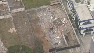 Segundo os bombeiros, o acidente ocorreu por volta das 8h30 na rua Luís Góis, na altura da Rua José Maria Whitaker