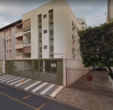 No total estão disponíveis para disputa 33 lotes de imóveis e carros