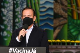 Decisão de Doria abrange cerca de 570 mil profissionais e deve ser cumprida até o próximo domingo