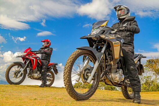 Honda XRE 300 Rally e Honda XRE 300 Adventure