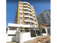 Estarão disponíveis dez imóveis, entre terrenos, casas e apartamentos, ocupados e desocupados, em diversas cidades