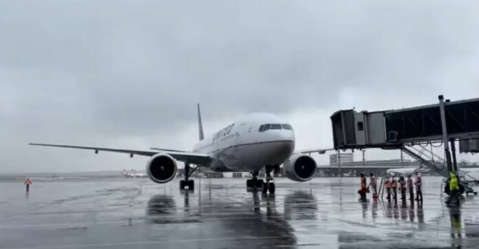 Avião chegou nesta semana ao Aeroporto de Cumbica, em Guarulhos, com vacinas da Janssen