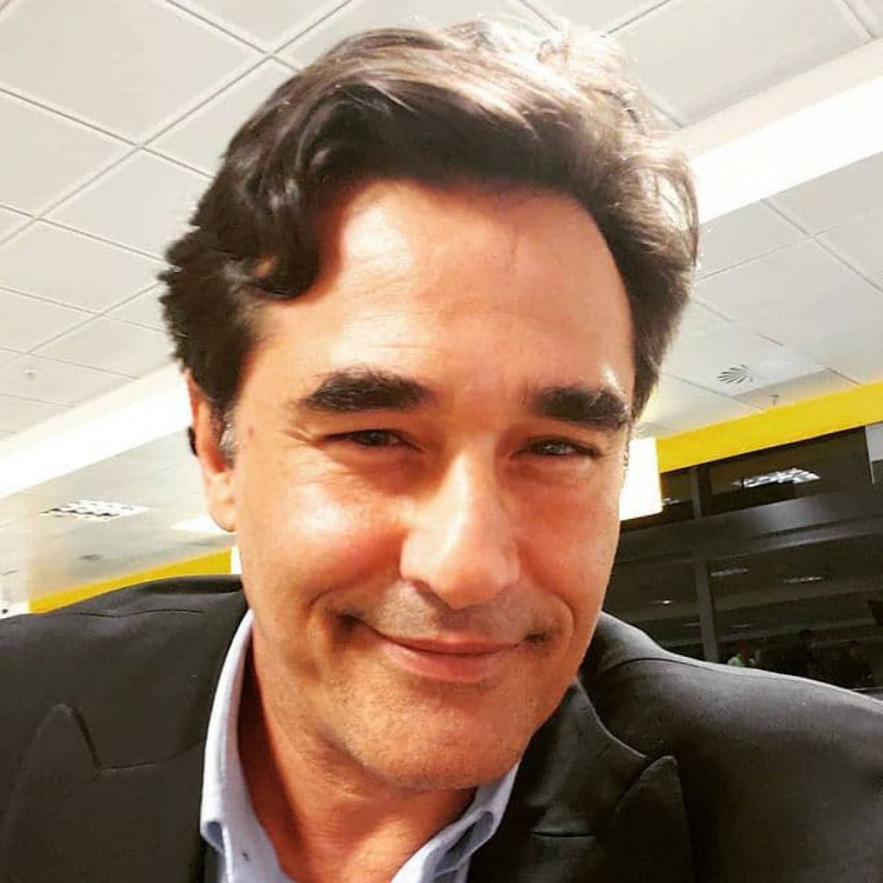 "Achava que poderia morrer a qualquer momento" Luciano Szafir sobre internação por Covid-19