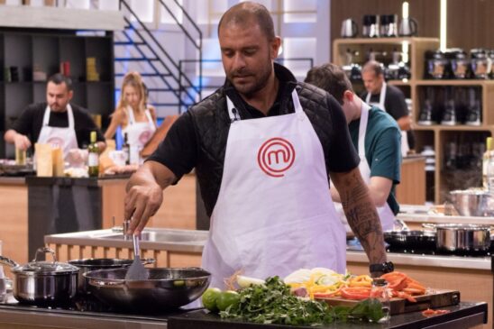 Cantor Diogo Nogueira participa de estreia do Master Chef Brasil