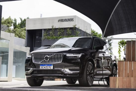 Campanha Volvo Lovers vai at&eacute; o fim do ano e os carros s&atilde;o entregues com tanque cheio e a bateria carregada
