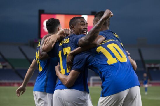 Seleção brasileira venceu a Arábia Saudita por 3 a 1 no estádio de Saitama; Brasil volta a campo no sábado (31) às 7 da manhã