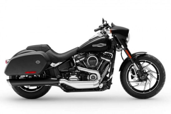A moto tem uma bela identidade visual, com destaque para as rodas de alumínio fundido, chamadas de Mantis, e farol com iluminação de leds