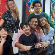 Luciano Szafir aparece em fam&iacute;lia ap&oacute;s recuperar da Covid