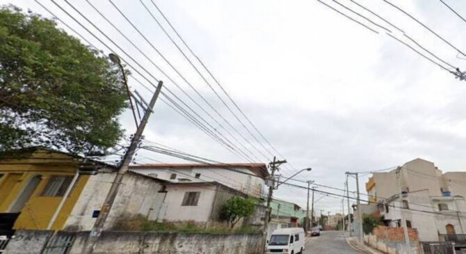 Mulher foi encontrada morta na rua Lucélia, em Santo André, no ABC Paulista