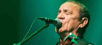Zé Ramalho se junta a outros artistas, como Maria Rita, Guilherme Arantes e Gutemberg Guarabyra (da dupla Sá e Guarabyra) que desistiram de participar da gravação do novo disco de Sérgio Reis.
