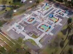 Terminal Piraporinha da EMTU recebe ação interativa com miniaturas para conscientizar sobre segurança no trânsito