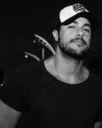 'Viver a minha melhor vida para celebrar a dele' O ator Joaquim Lopes após a morte do pai que ficou 40 dias internado por Covid-19.