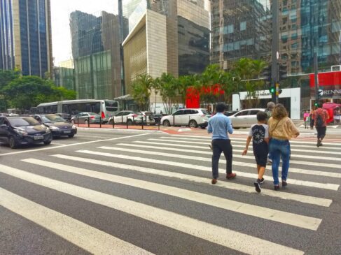 No ano passado, o mesmo levantamento tinha apontado que 41% da população fazia trajetos a pé