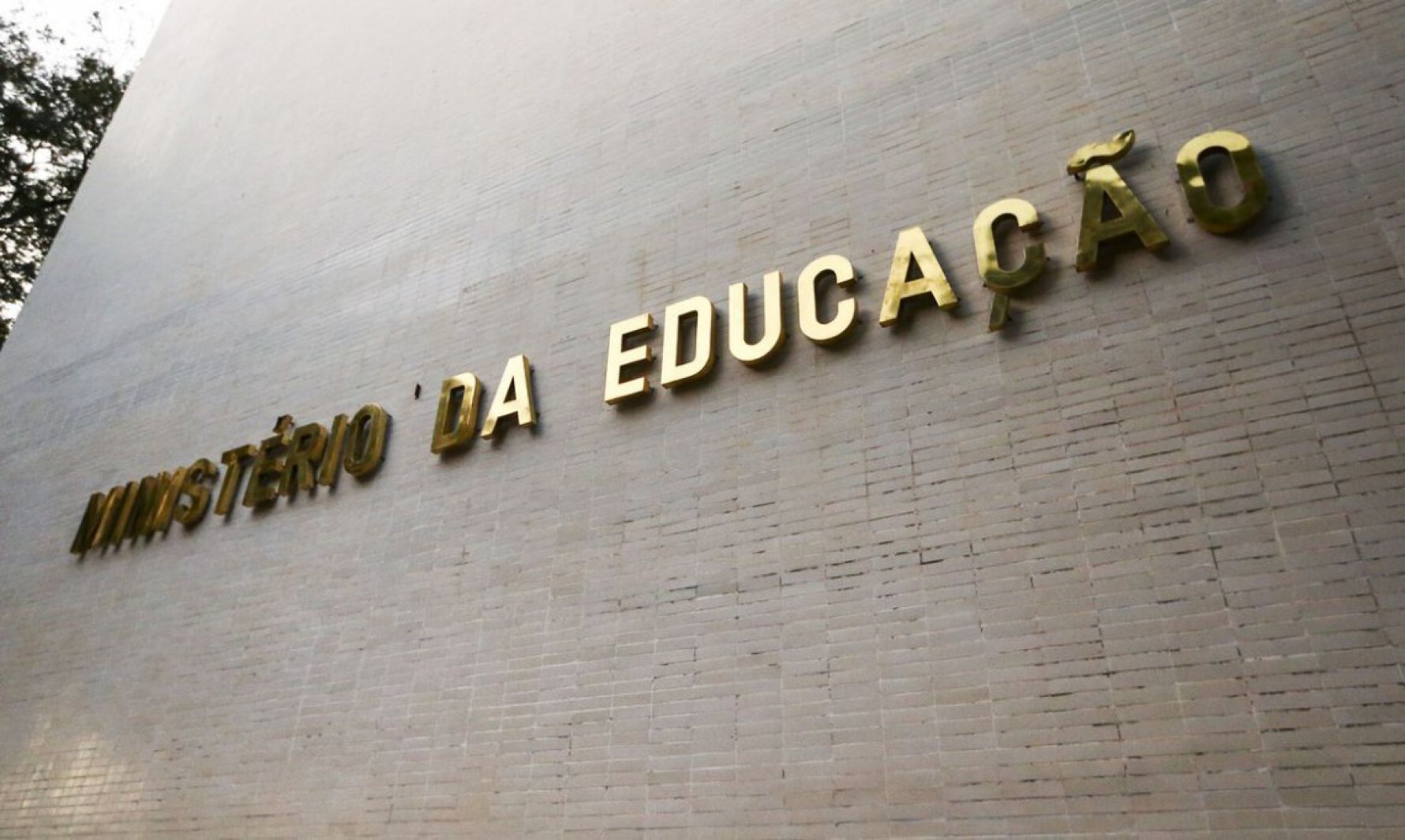 Karine é a nova coordenadora-geral de Desenvolvimento e Melhoria da Escola do FNDE