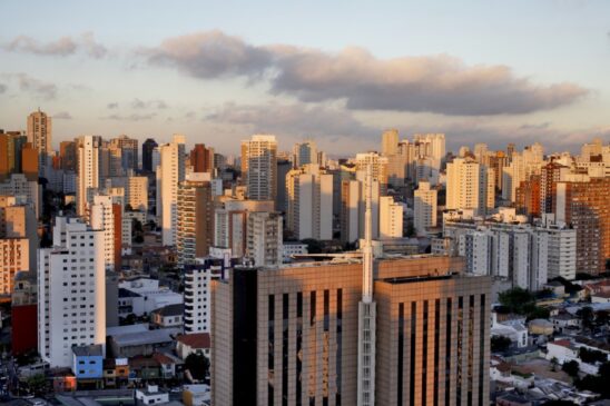 Vista de edifícios residenciais na região da Vila Mariana