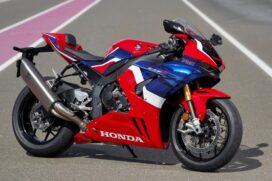 A Honda CBR 1000RR-R Fireblade SP 2022 vem em duas opções de cores: vermelho e preto perolizado