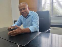 Cláudio Melo foi afastado do cargo nesta quarta-feira (15)