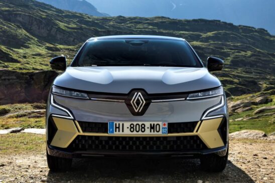 O Megane E-Tech estará disponível em seis cores de carrocerias