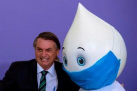 Caso Bolsonaro não tenha se vacinado, como ele afirmado, será possível identificar quantas ocasiões ele colocou a si e outros em risco