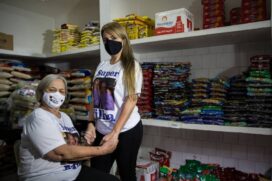 Ivani Milani, 70, e a filha Andrea Milani, 44, diretora e administradora do Lar das Mãezinhas, uma das entidades beneficiadas