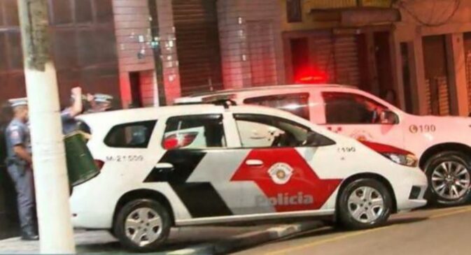 Polícia prende suspeito de matar família a facadas