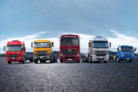Mercedes-Benz colocará os metalúrgicos em férias coletivas devido à falta de componentes eletrônicos